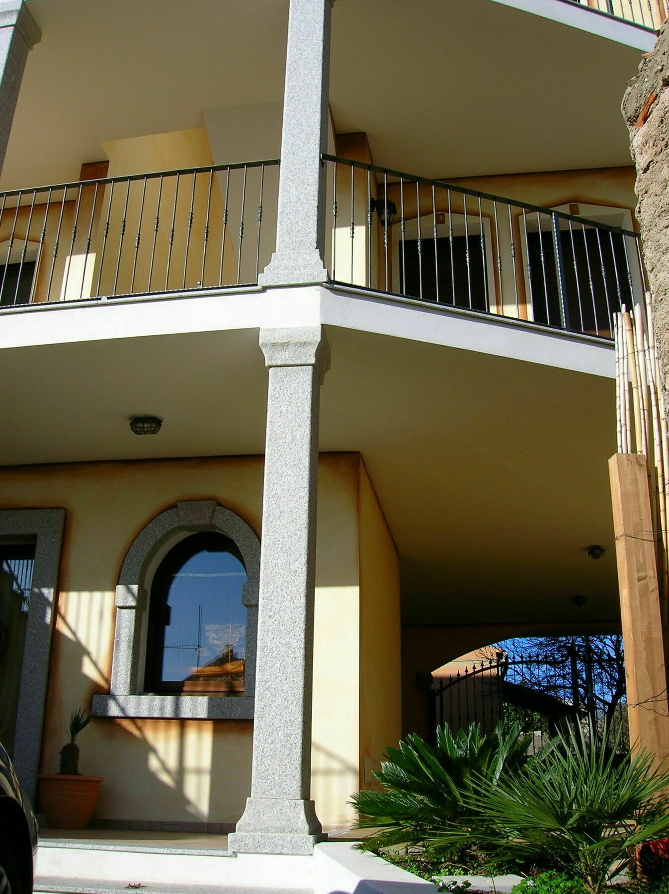 Hotel Bed Sandalia Badesi Exterior foto